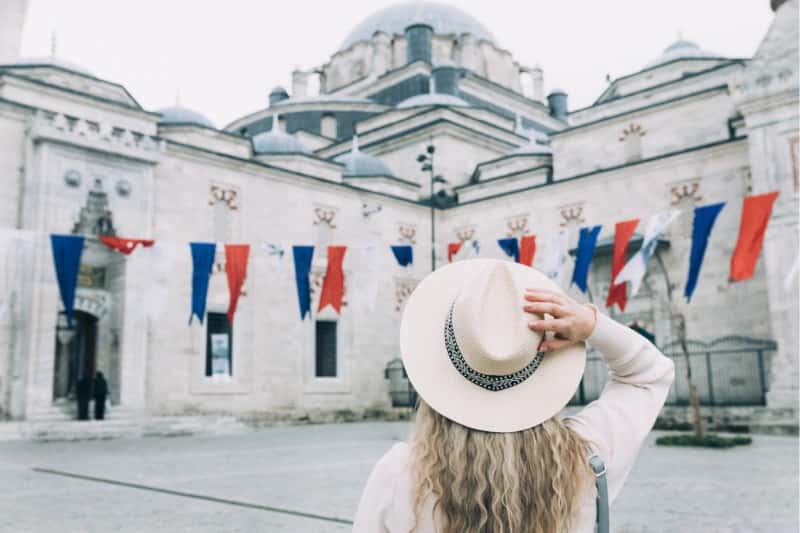 tourImage