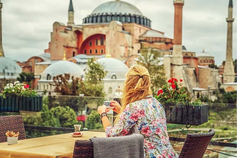 tourImage
