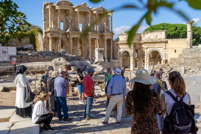 tourImage